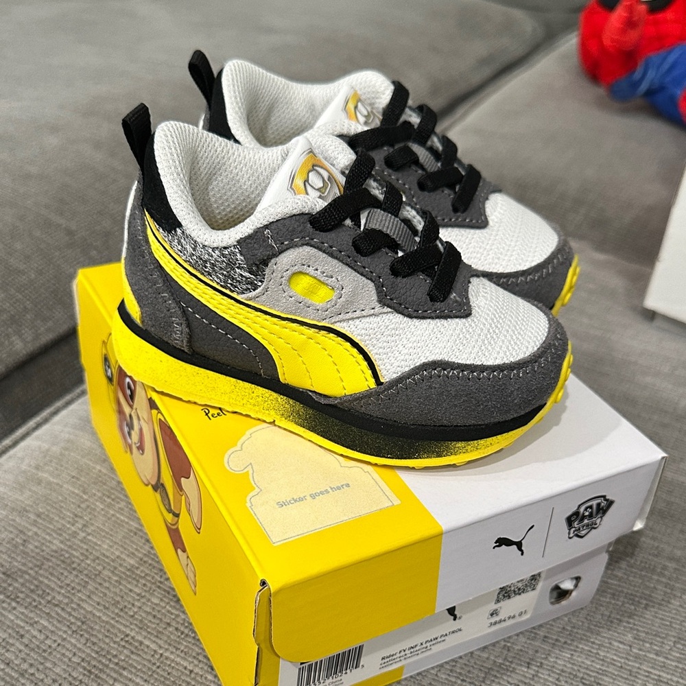 Puma X Paw Patrol Kids Sneakers - White, Gray, and Yellow